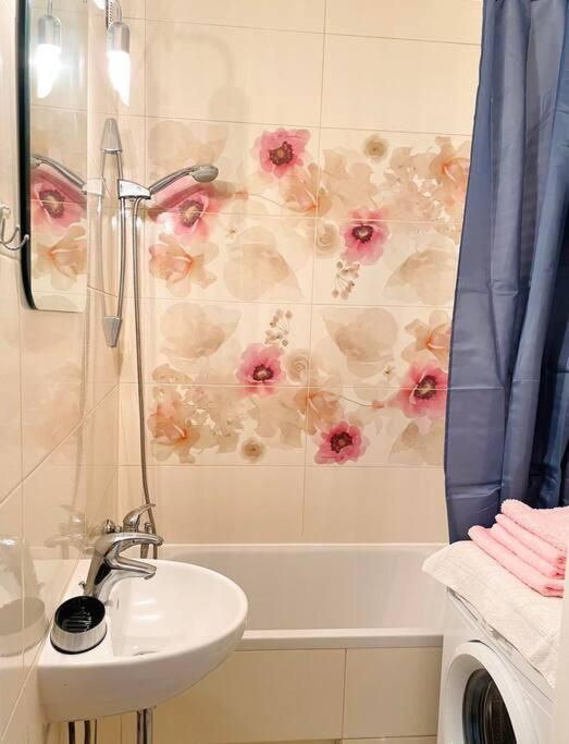 Apartament Pod Pawiem Olsztyn  Ngoại thất bức ảnh
